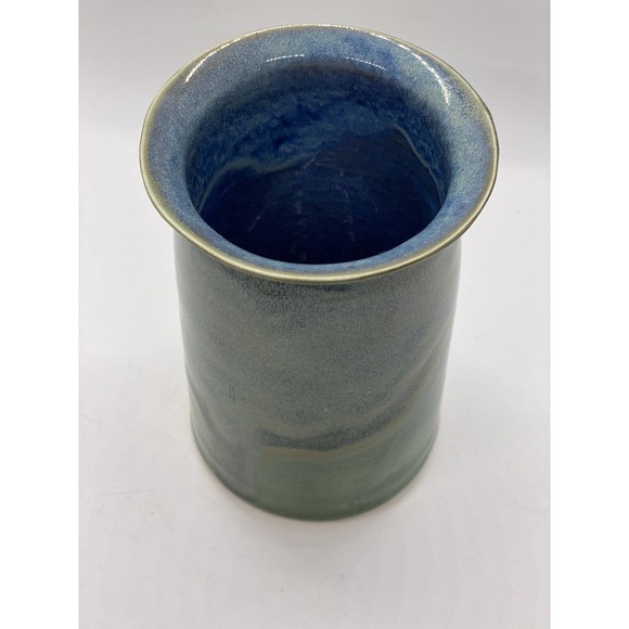 Origamikoi Studio Art Drip Pottery Vase. Approx 5.25” tall by 3.5” wide - Picture 4 of 9